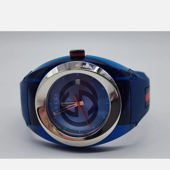 - GUCCI ELECTRIC BLUE WATCH ⌚️ 💙 - Picture 2 of 9